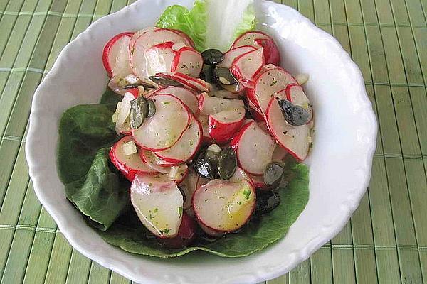 Radish Salad with Pumpkin Seeds in Mustard and Honey Dressing