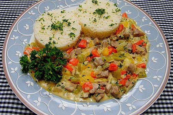 Ragout Fin with Turkey and Vegetables