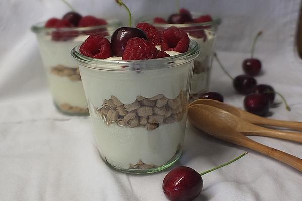 Raspberries with Mascarpone Cream