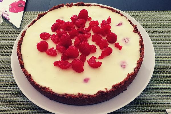 Raspberry Cheesecake with White Chocolate