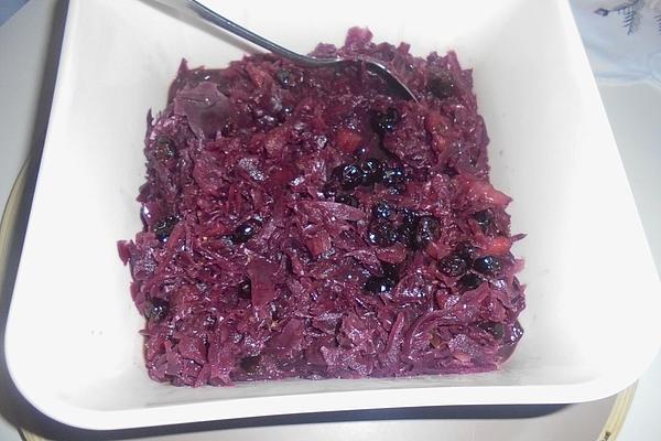 Red Cabbage with Cranberries