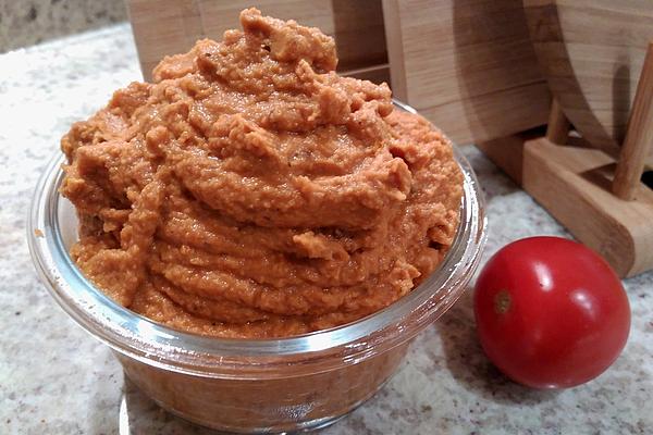 Red Lentil and Tomato Dip
