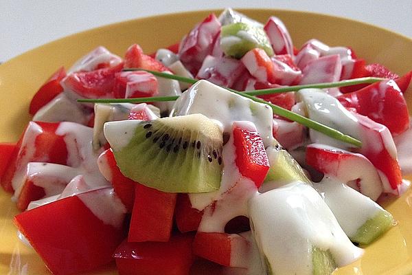 Red Pepper and Kiwi Salad