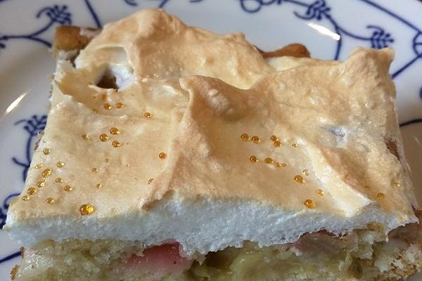 Rhubarb Cake with Coconut and Meringue