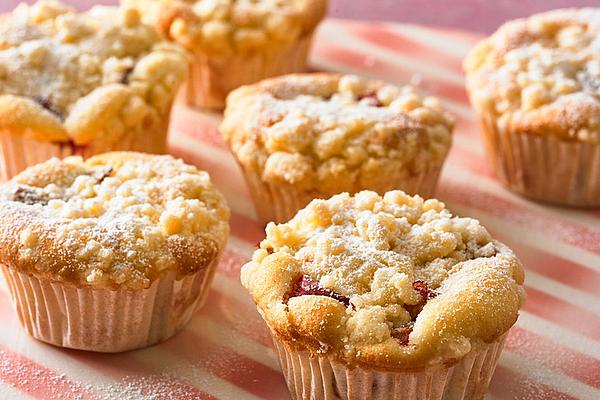 Rhubarb Muffins with Sprinkles