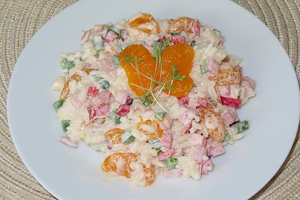 Rice Salad with Mandarins, Peppers and Ham