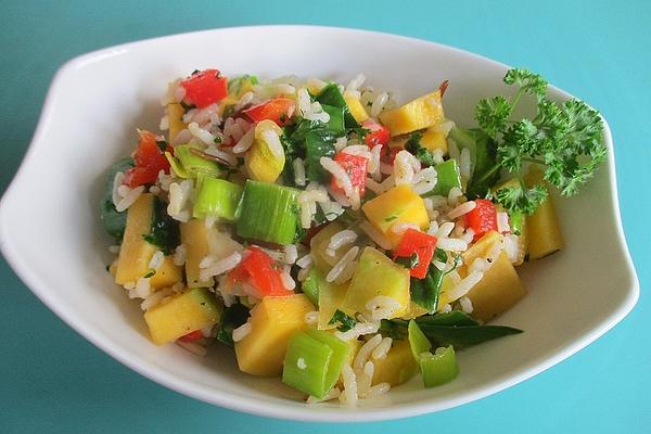 Rice Salad with Peppers and Mango
