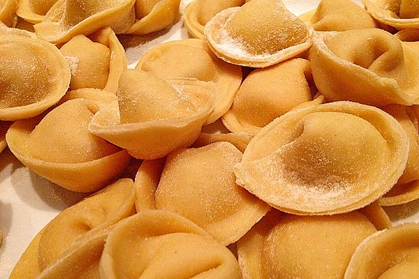 Ricotta and Formaggi Tortellini