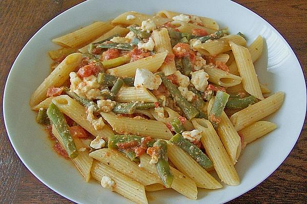 Rigatoni with Feta and Green Beans