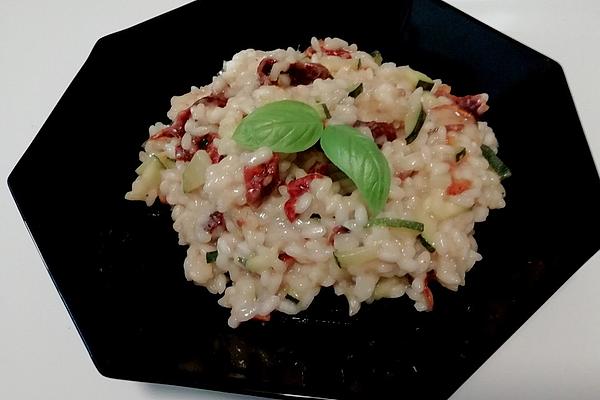 Risotto with Zucchini, Sun-dried Tomatoes and Prawns