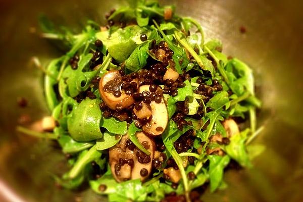 Rocket Salad with Beluga Lentils and Mushrooms