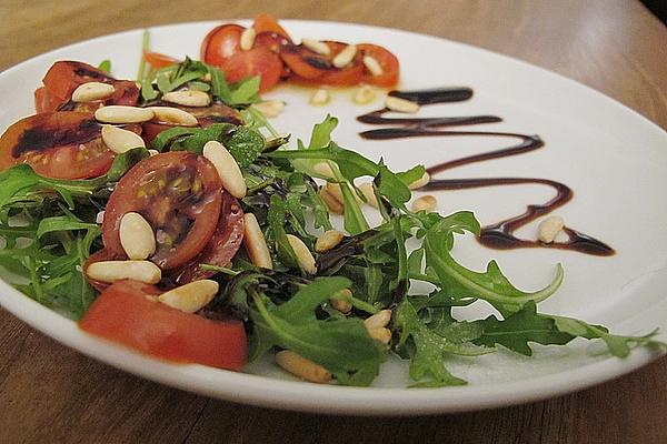Rocket Salad with Tomatoes and Pine Nuts