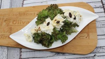 American Blue Cheese Dressing
