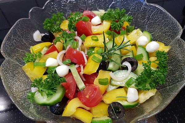 Salad with Olives, Mini Mozzarella, Bell Pepper, Tomatoes, Onions and Chili Oil