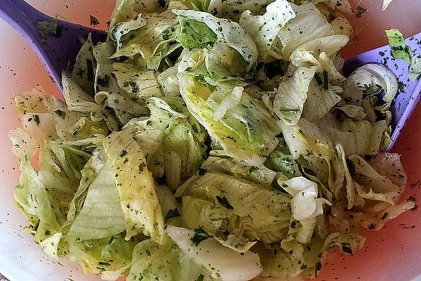 Salad with Vinegar and Oil