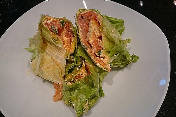 Salad Wraps with Salmon