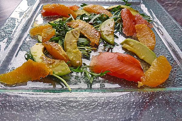 Salmon, Avocado and Arugula Salad