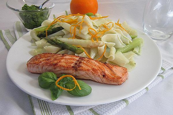 Salmon Roasted on Skin, Boiled Asparagus with Oranges – Limes – Hollandaise