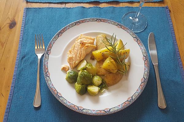 Salmon Steaks with Rosemary Potatoes