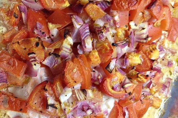 Salmon with Tomato Topping in Oven