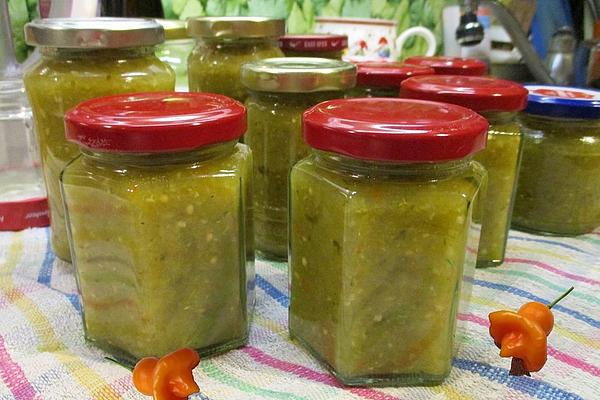 Salsa Verde with Green Tomatoes and Bell Chillies