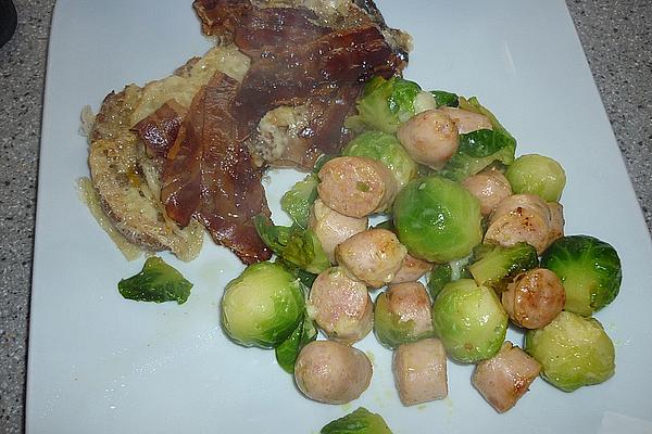 Sausage and Cabbage Sprouts Pan with Raclette Bread