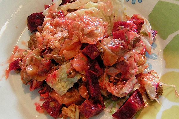 Savoy Cabbage Stew with Beetroot and Minced Meat