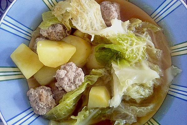 Savoy Cabbage Stew with Meatballs