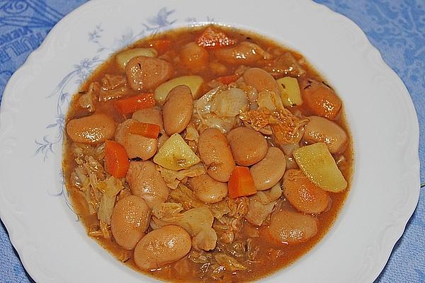 Savoy Cabbage Stew with White Beans