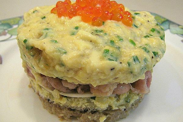 Scrambled Eggs – Crab – Toast in Dessert Ring