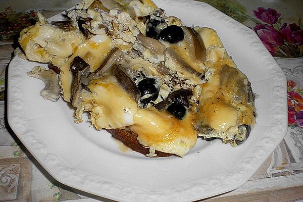 Scrambled Eggs with Oyster Mushrooms