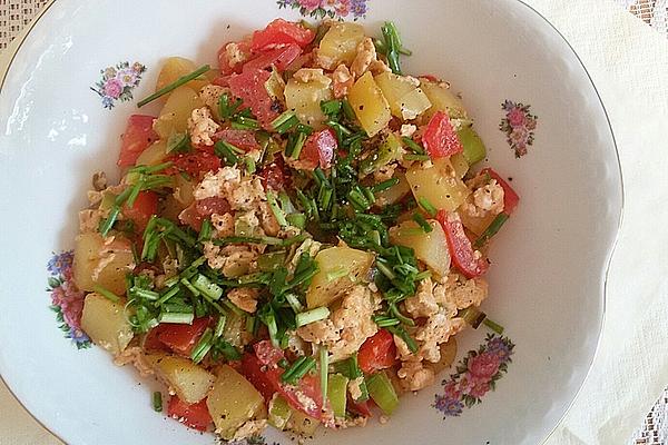 Scrambled Potatoes with Peppers and Tomatoes