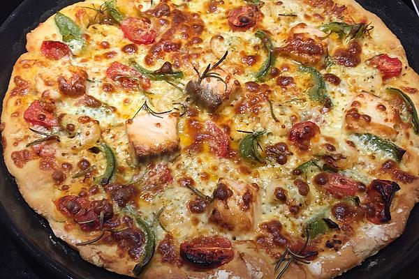 Seafood Pizza