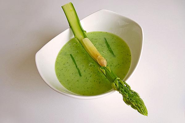 Seasonal Spring Potato Soup with Asparagus and Wild Garlic