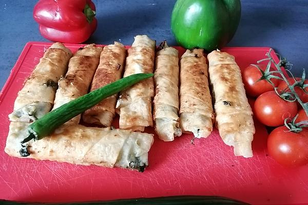 Sigara Börek with Spinach and Feta Filling