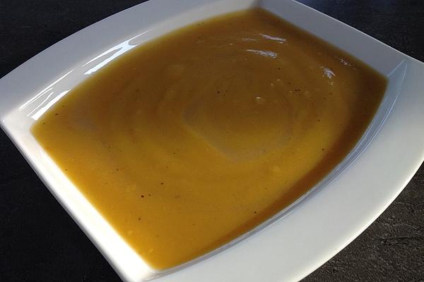 Simple Pumpkin Cream Soup