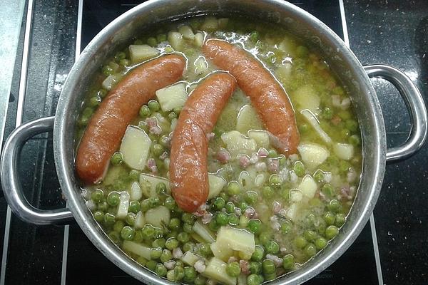 Simple, Tasty Pea Soup