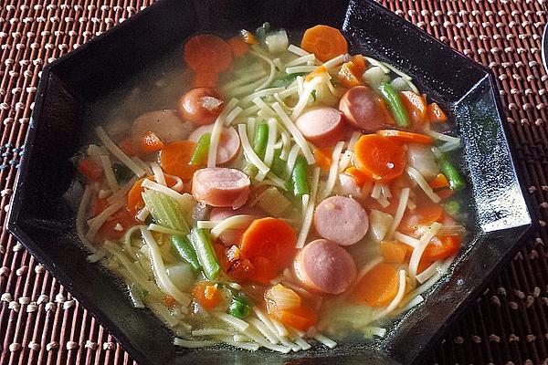 Simple Vegetable Noodle Soup