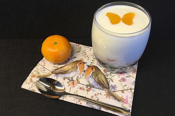 Skimmed Milk with Mandarin Oranges
