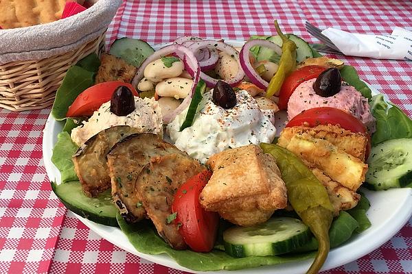 Small Meze Plate