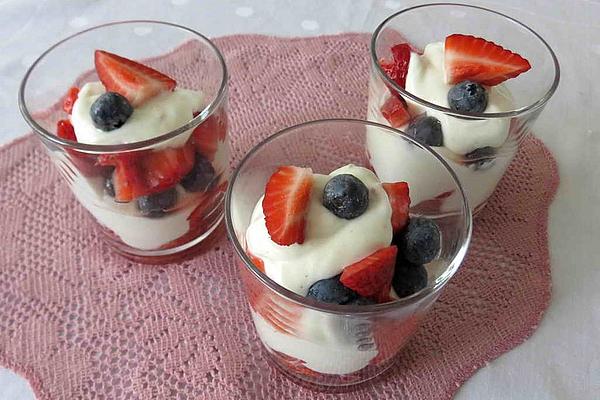 Small, Sweet Berry Yogurt Dessert