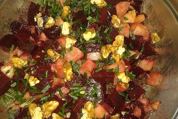 Smokeys Beetroot and Celery Salad with Cranberry Dressing