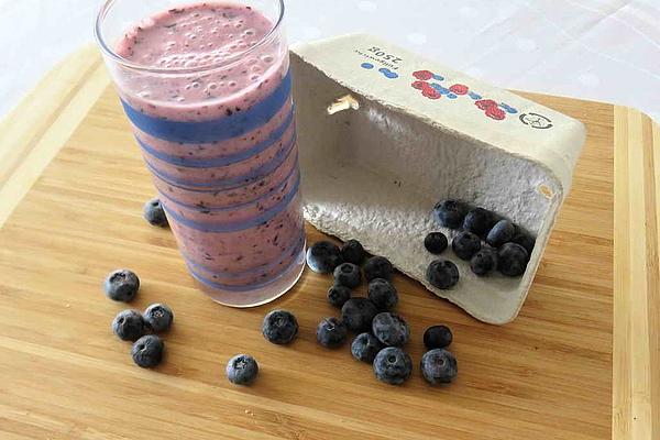 Smoothie with Blueberries