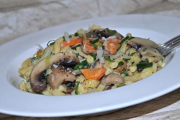 Spaetzle with Mushroom Cream Sauce