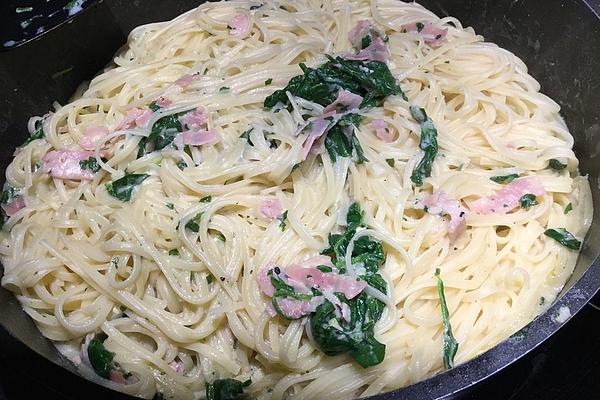 Spaghetti Carbonara with Difference