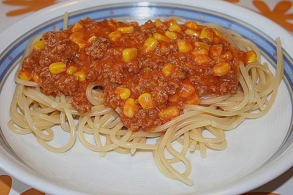 Spaghetti Sauce with Mince and Corn