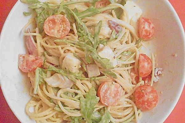 Spaghetti – Tomatoes – Arugula – Salad with Rosemary