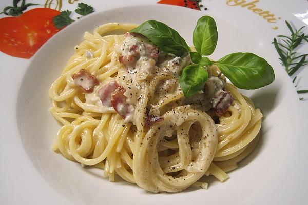 Spaghetti with Gorgonzola – Cream Sauce
