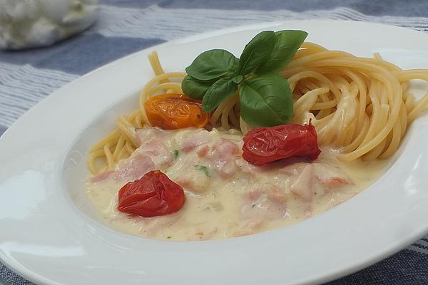Spaghetti with Ham and Cheese Sauce