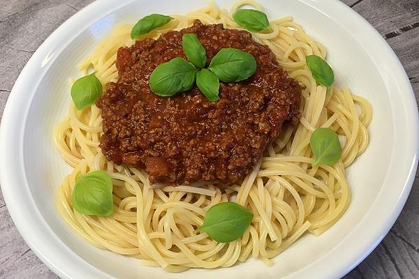 Spaghetti with Meat – Tomato – Sauce